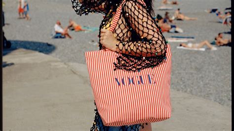 bag di agosto vogue.